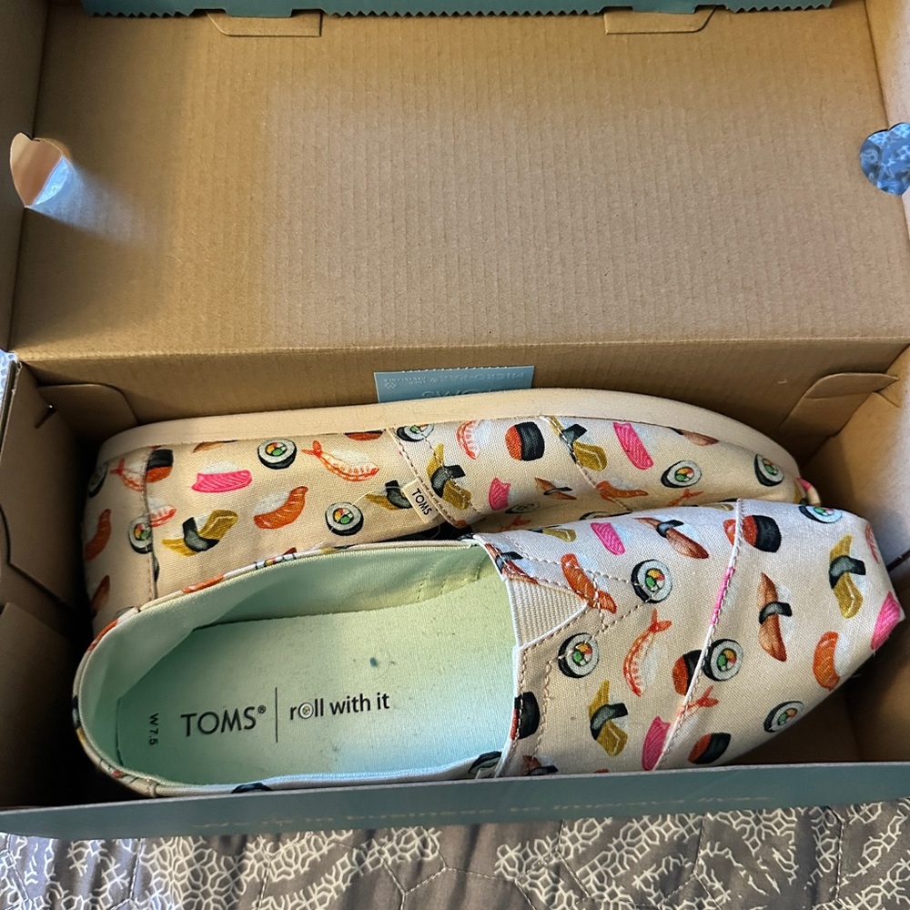 TOMS limited edition Natural Sushi Print Alpargata Shoes